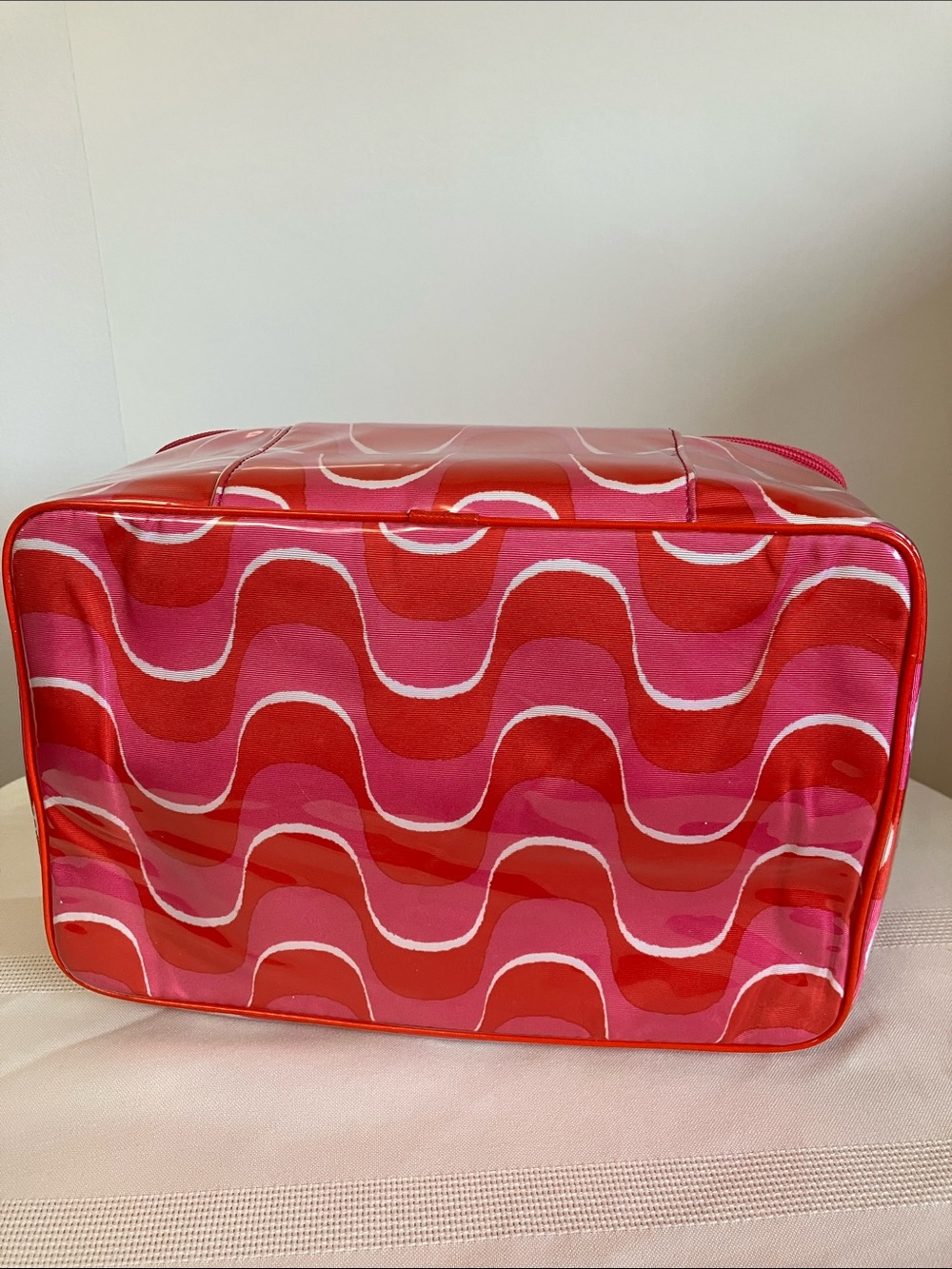 💐Kate Spade East West Heddy OpArt Makeup Case Set - Picture 4 of 13